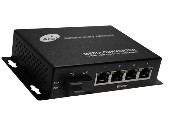 4 Port POE Ethernet Media Converter dengan 1 SC dan 4 Port POE